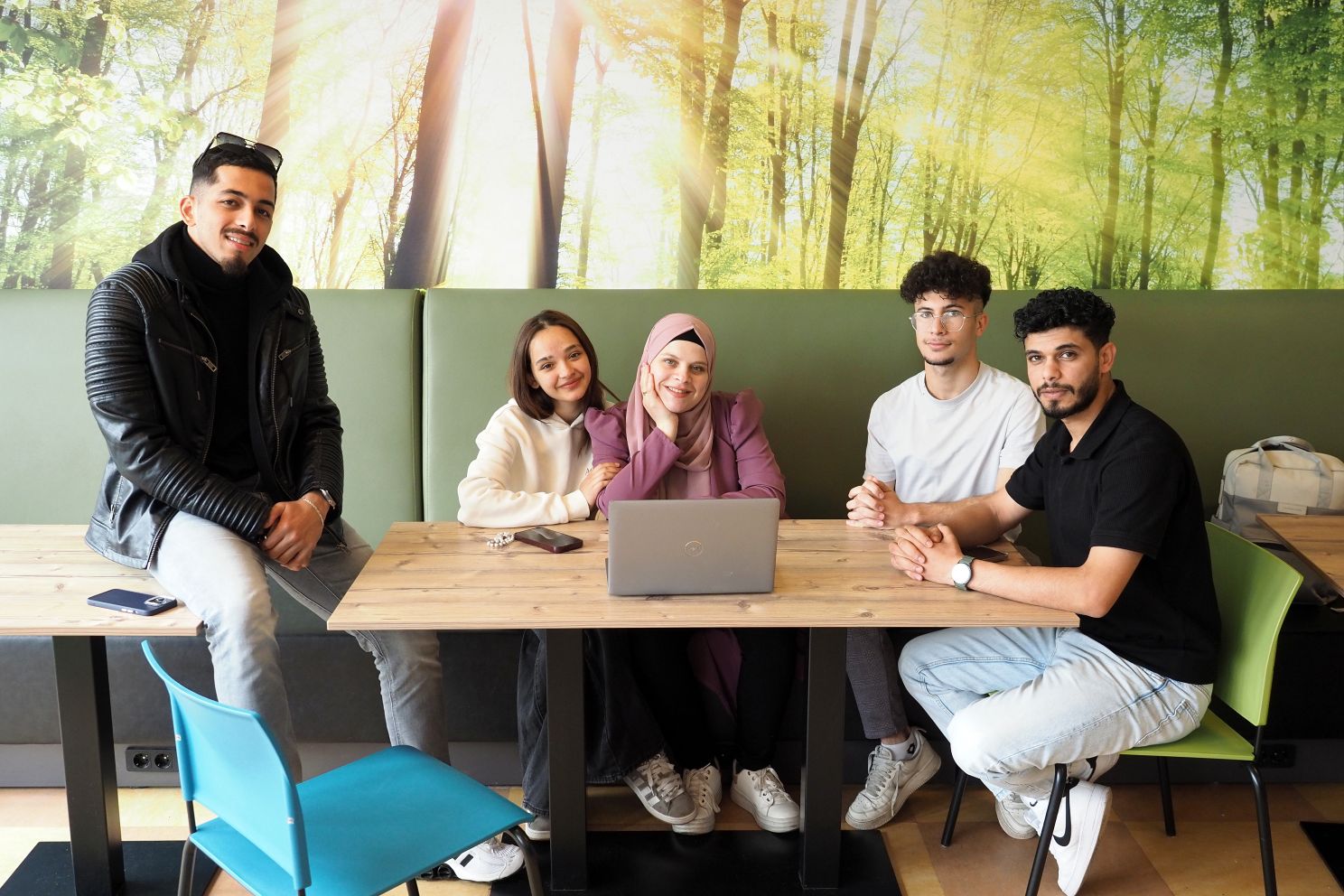 Entree-studenten in kantine