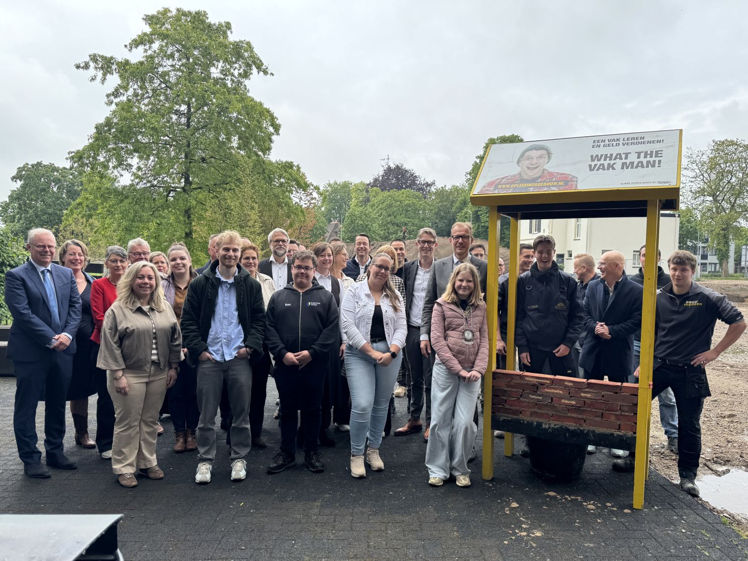 Groepsfoto start bouw Campus Achterhoek